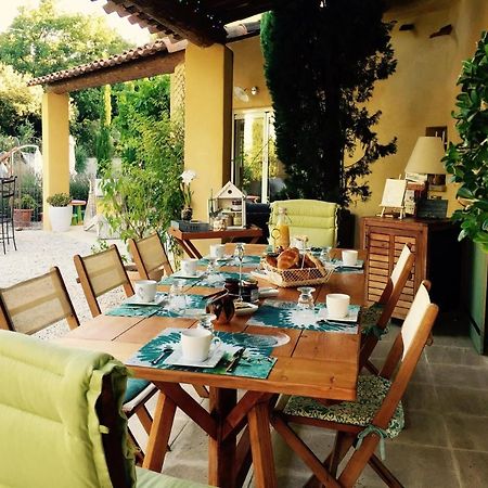 Le Mas Des Pierres Blanches Bed & Breakfast Venasque Ngoại thất bức ảnh