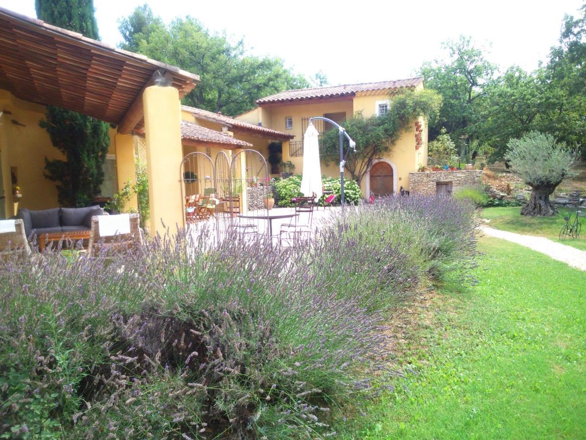 Le Mas Des Pierres Blanches Bed & Breakfast Venasque Ngoại thất bức ảnh
