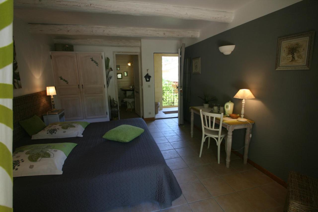 Le Mas Des Pierres Blanches Bed & Breakfast Venasque Ngoại thất bức ảnh